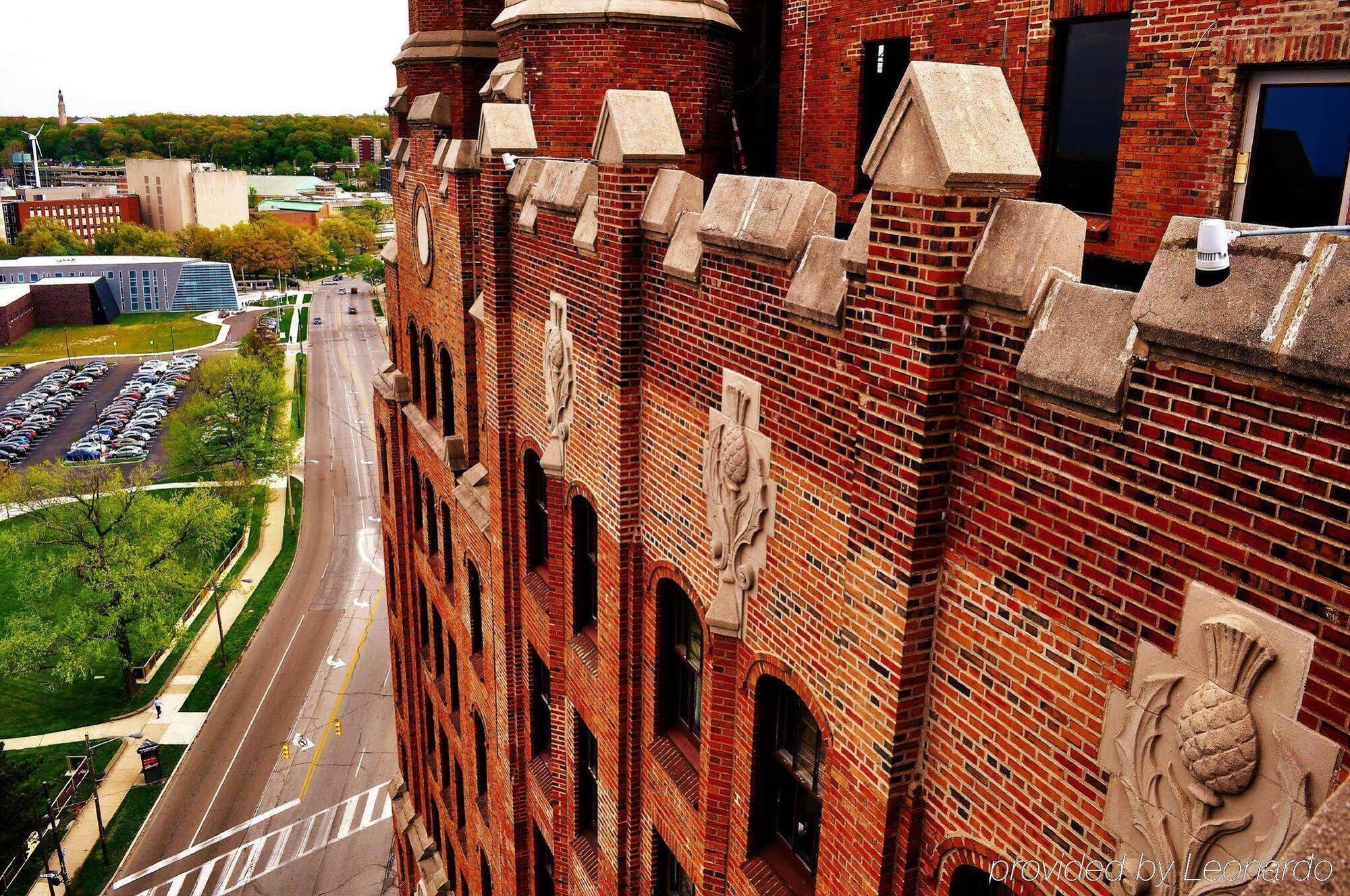 The Tudor Arms Hotel Cleveland - A Doubletree By Hilton Exterior photo